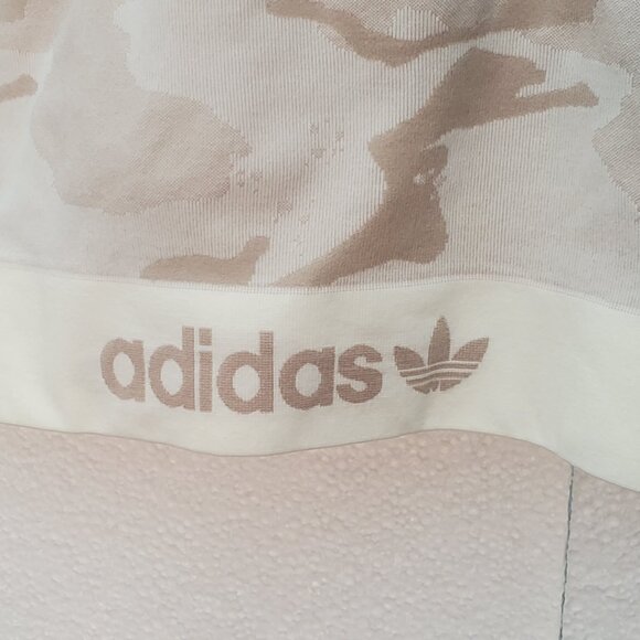 Adidas Active Bra in Neutral Camo Colors Size L - Picture 4 of 8